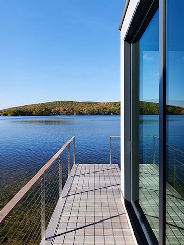 Modern Guest House on Lake Waramaug image